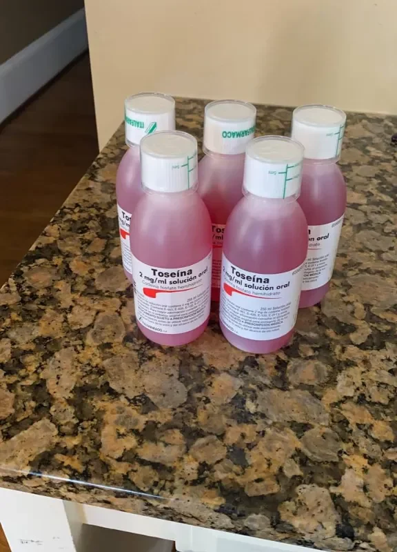 8OZ Toseina codeine